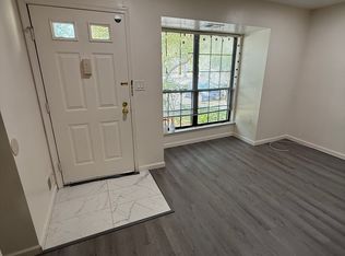 8 Harris Ct #8, Lawrence Township, NJ 08648