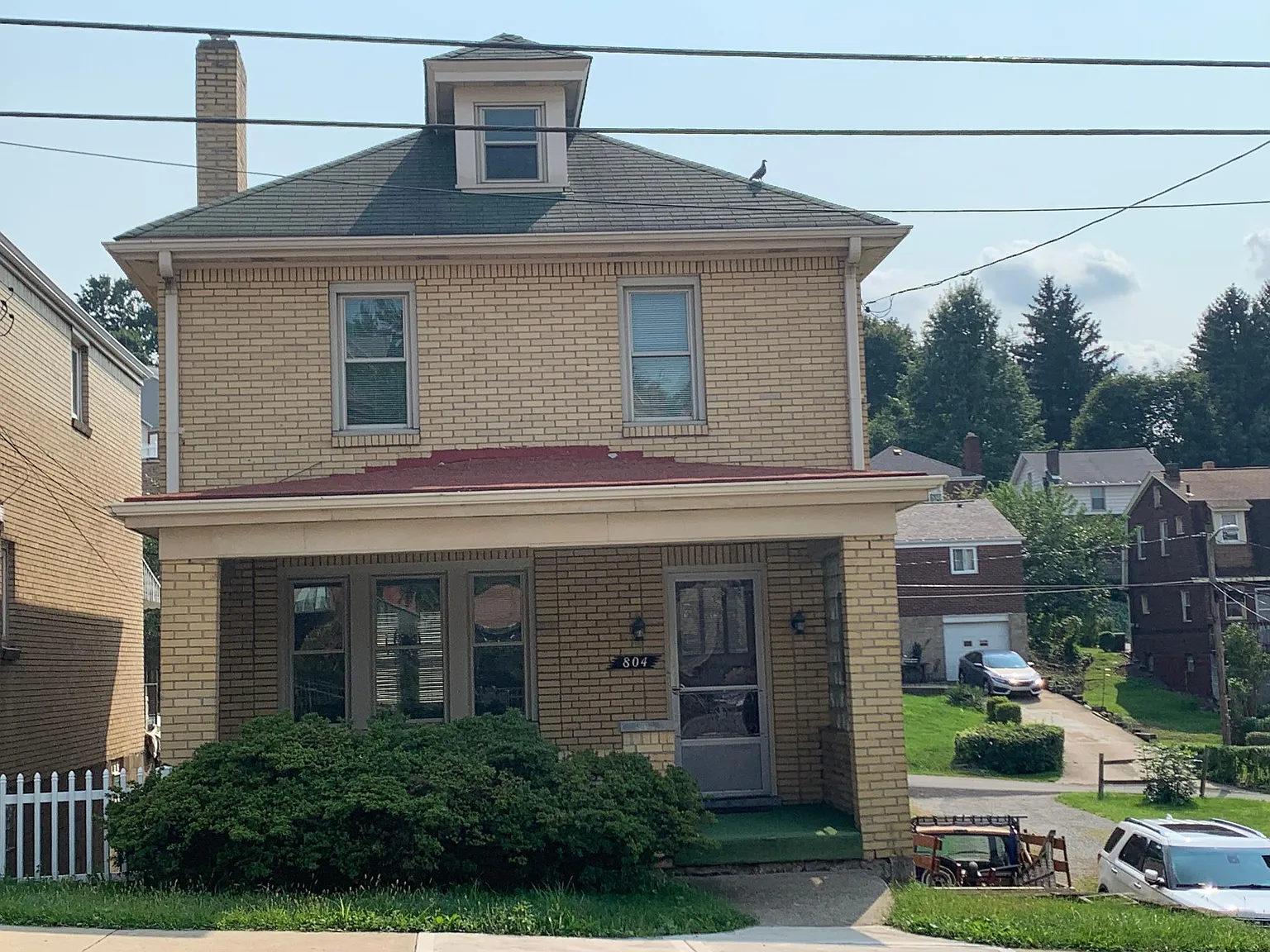 804 Greenfield Ave photo 1
