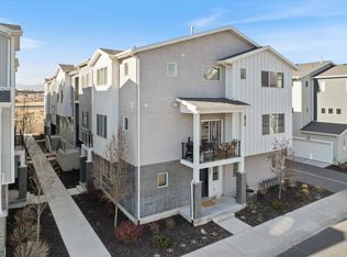 15196 S Wild Horse Way, Bluffdale, UT 84065