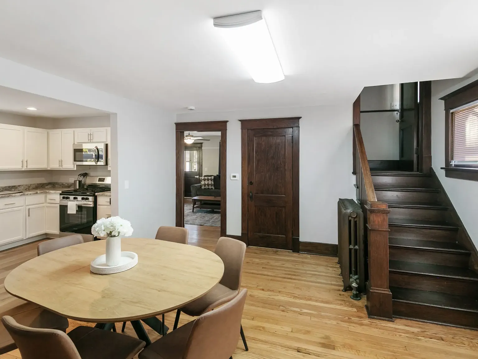 330 North Ave — Photo 2