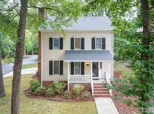 7001 Sandringham Dr, Raleigh, NC 27613