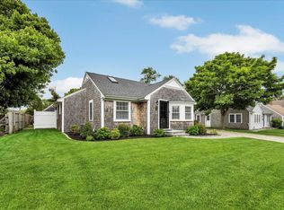 18 Rainbow Rd, West Yarmouth, MA 02673
