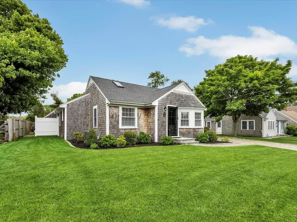 18 Rainbow Road, West Yarmouth, MA 02673