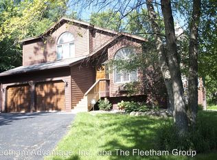 2246 Westedge Blvd, Mound, MN 55364