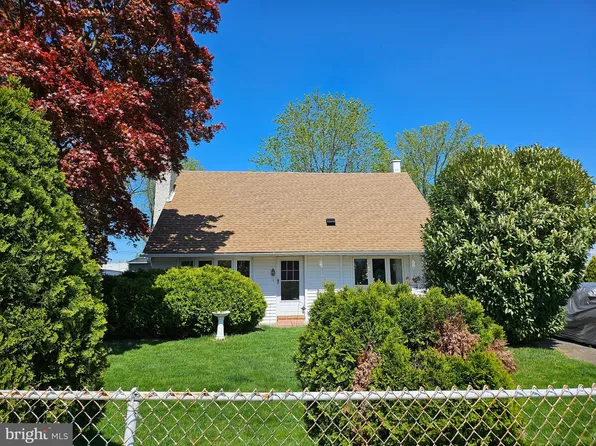 2819 Comly Rd, Philadelphia, PA 19154