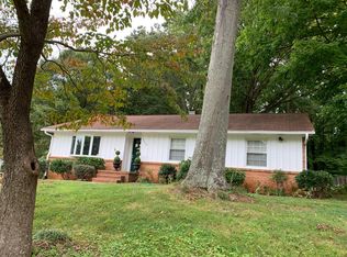 2623 Fairlawn Dr, Winston Salem, NC 27106