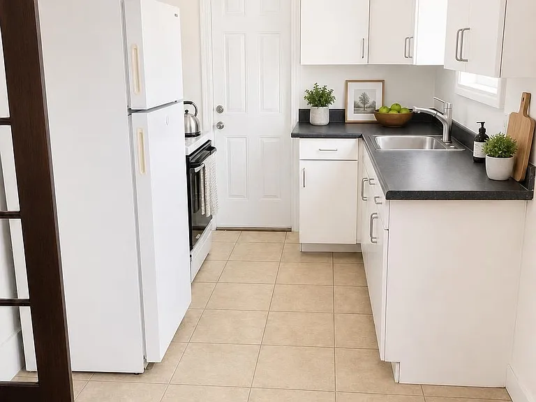 2555 Virginia St #201 — Photo 9