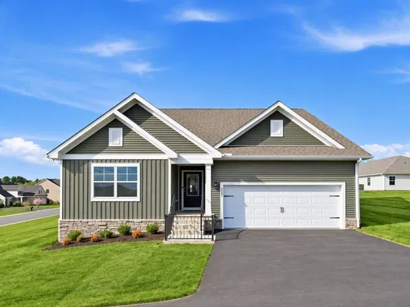 263 Heather Ln, Staunton, VA 24401