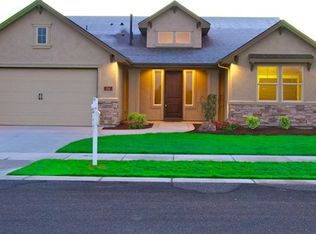 287 S Hullen Ave, Star, ID 83669