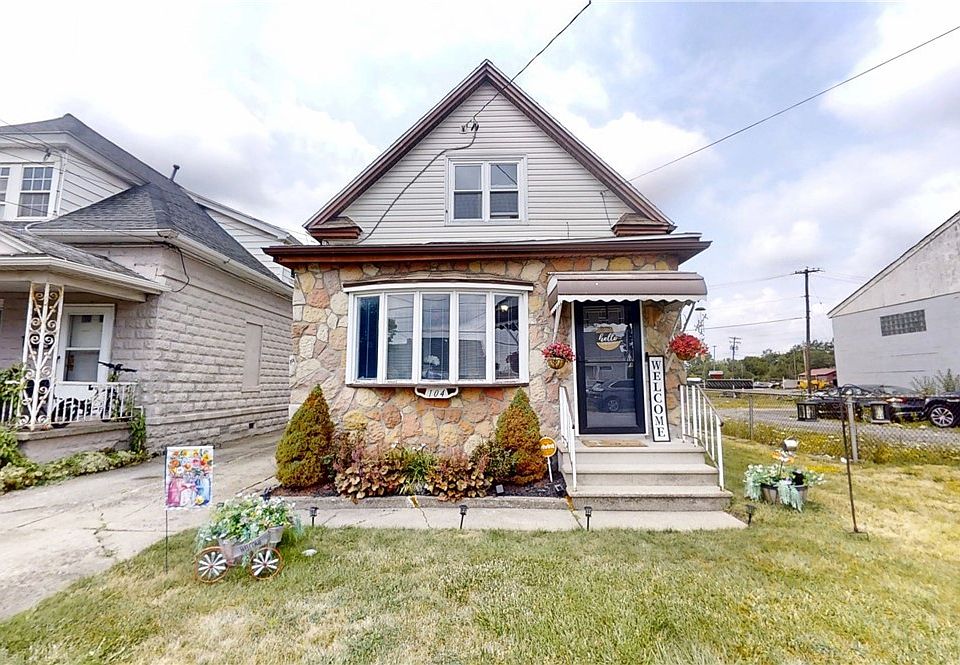 1st image of 104 Colton St