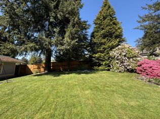 26714 NE Valley St, Duvall, WA 98019