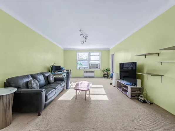 99-31 64th Ave #D1, Rego Park, NY 11374