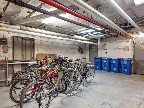 41 East 28th Street 2B image 8 of 9