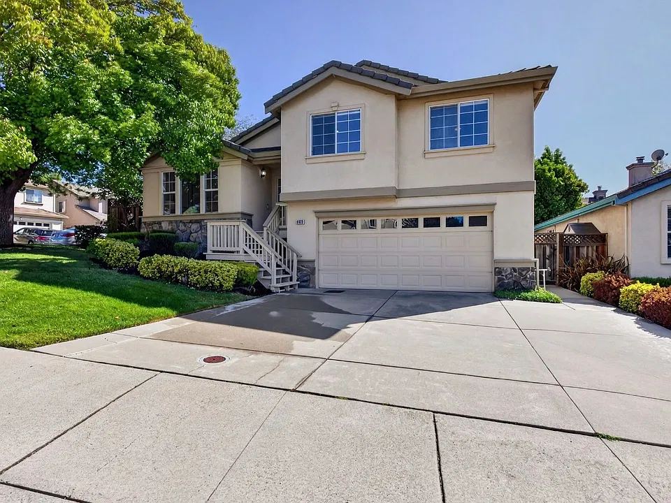 8039 Canyon Creek Cir