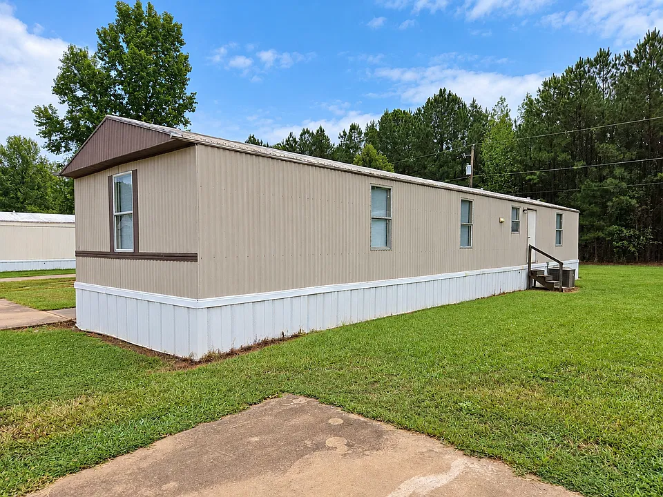 18125 Macarthur Dr #147