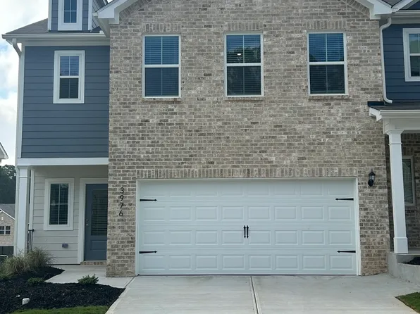 3976 Hidden River Ln, Oakwood, GA 30566