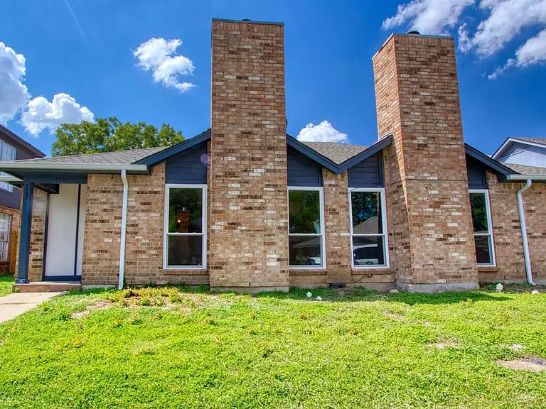 2402 Summer Place Dr — Photo 20
