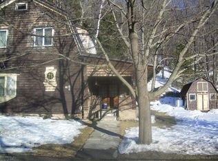 28 Roosevelt Ave, Stamford, NY 12167