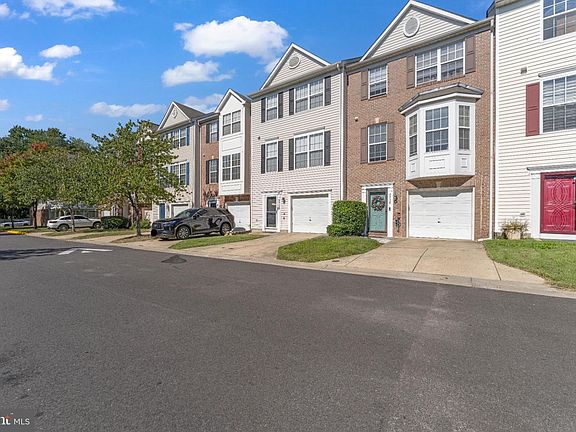 2nd image of 9708 Woodyard Cir