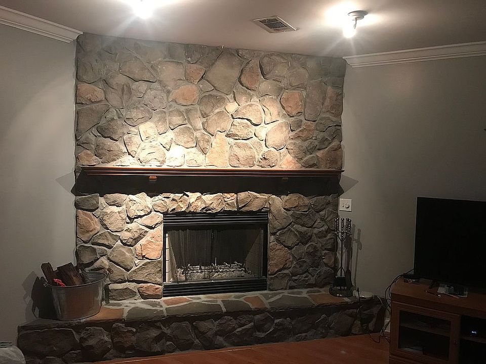 1st image of 15244 Sweet Pecan Ave