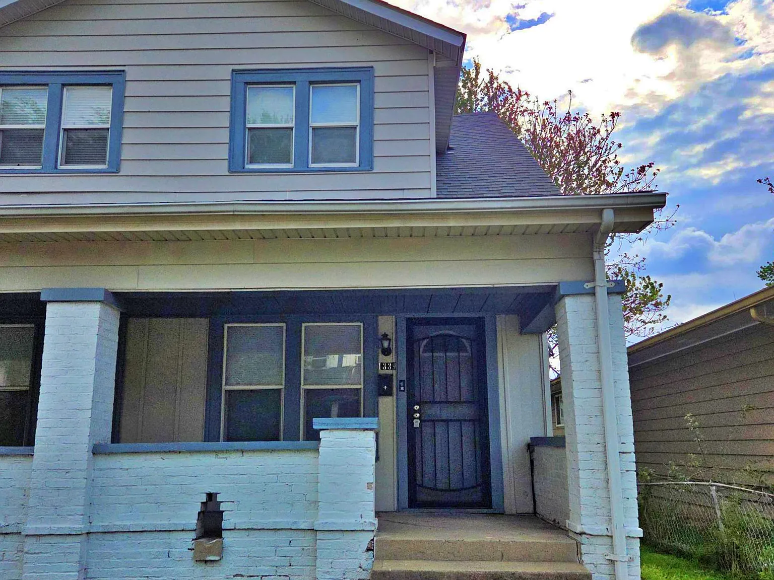 2 bed, 1.5 bath, 960 sqft, $975 — Photo 2