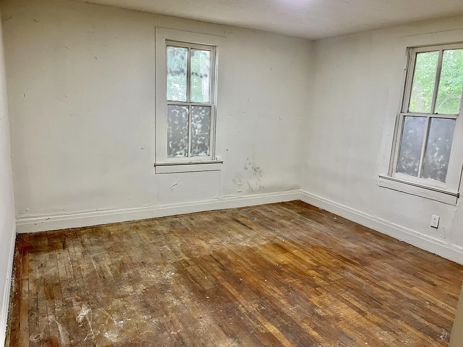 mb 4731 East Brookstown Drive - 1 — Photo 4