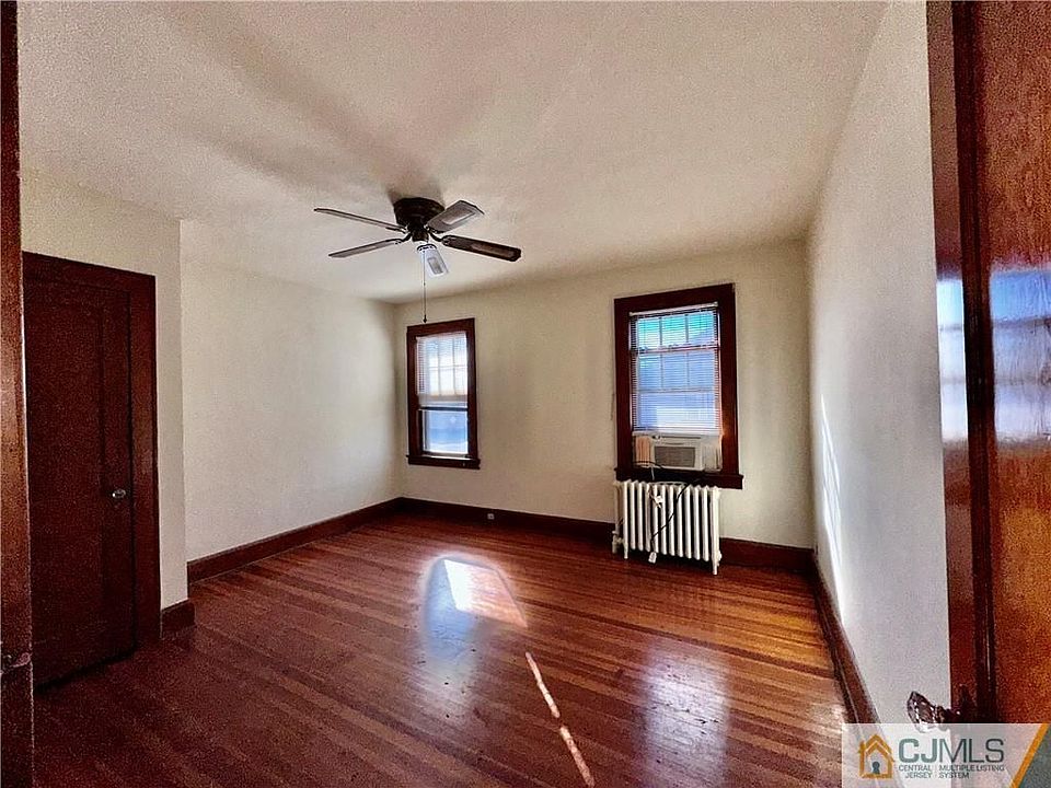 560 Spruce Ave Garwood NJ Zillow