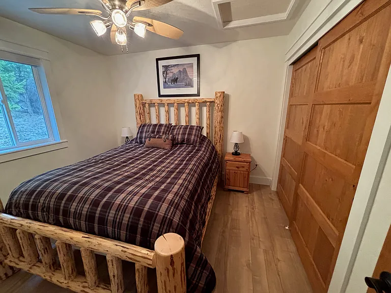 250 Eagles Nest Dr — Photo 14