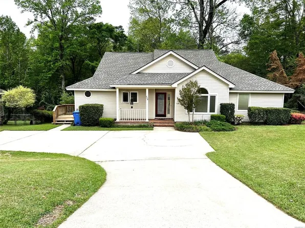 928 Running Brook Dr, Prattville, AL 36066