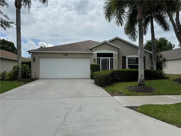 589 Willow Ct, Sebastian, FL 32958