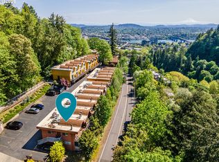 859 SW Broadway Dr APT 41, Portland, OR 97201