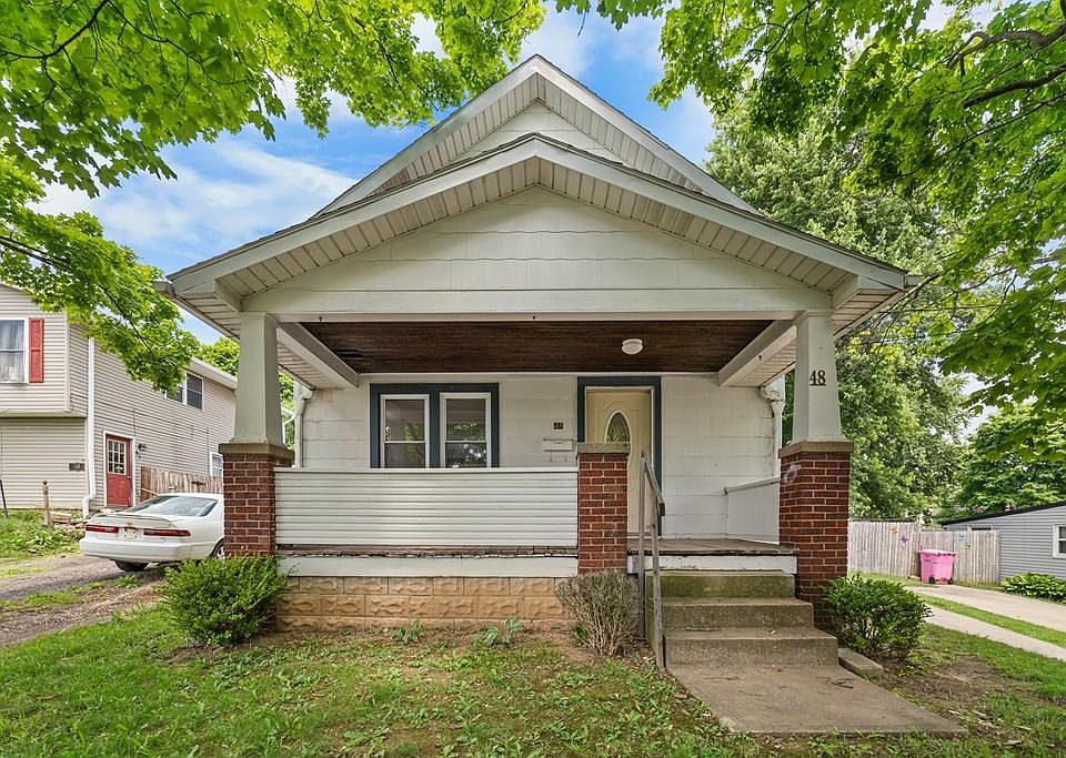 1st image of 48 Winwood Dr