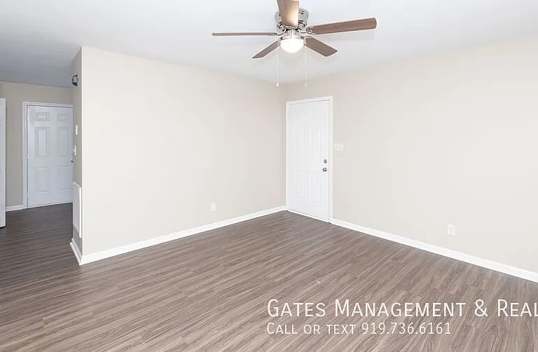 104 Daphine Dr — Photo 4