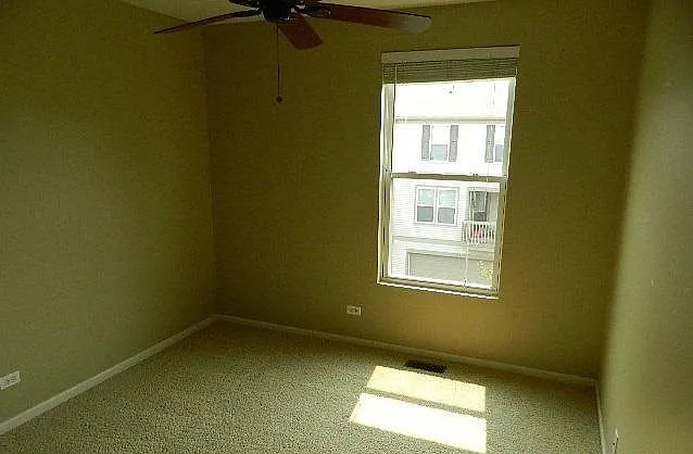 631 Conservatory Ln — Photo 9