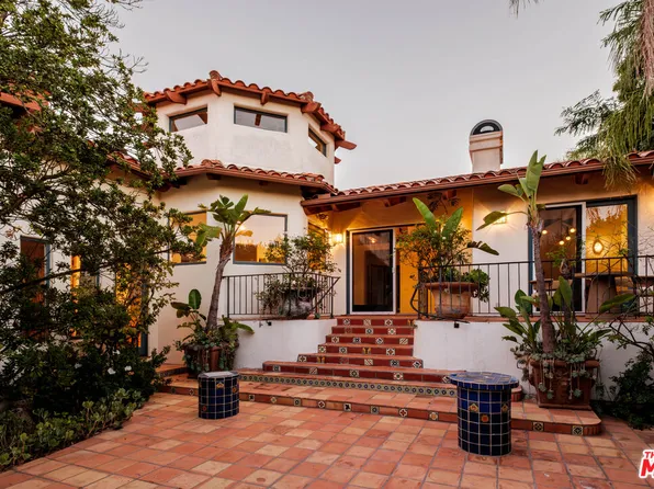 20333 Reigate Rd, Topanga, CA 90290