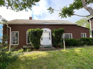 30 Dow Street, Portland, ME 04102