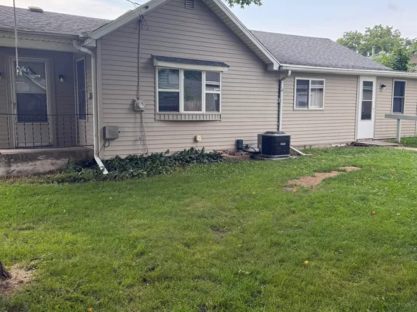 311 E Front St, Byron, IL 61010