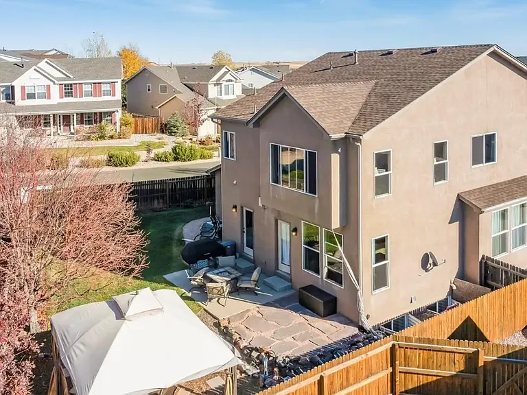 7040 Auburn Hills Ct — Photo 34