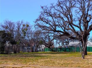 717 Avenue D, Brownwood, TX 76801