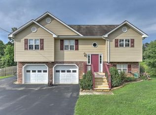 304 Mulberry Bnd, Jonesborough, TN 37659