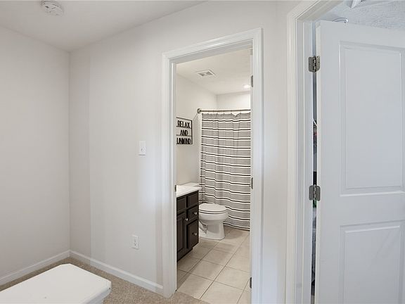 5th image of 6207 Willow Oak Dr