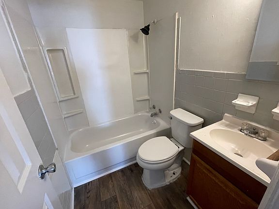 3rd image of 4607 Kentucky Ave #C