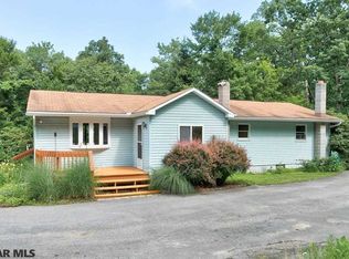 331 Nearhoof Ln, Port Matilda, PA 16870