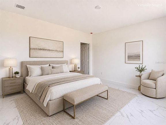 3rd image of 1107 NW 9TH AVENUE