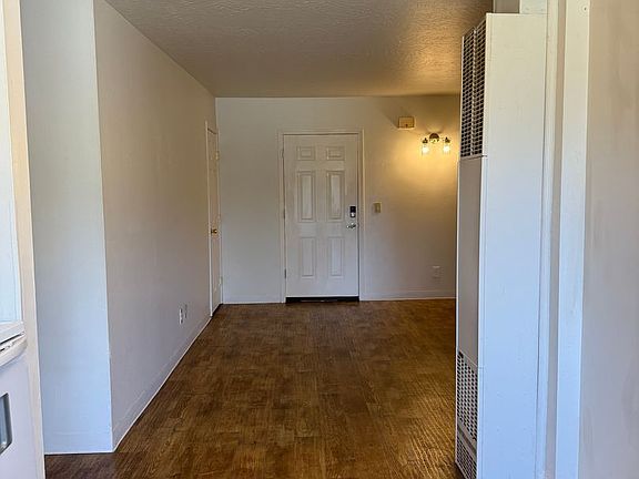 5th image of 2001-2015 SE Oak Grove Blvd #03c5a8d53