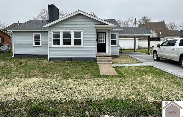 1st image of 704 Mechanic St