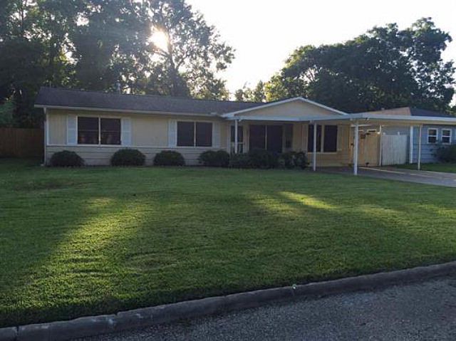 1st image of 280 Berkshire Ln