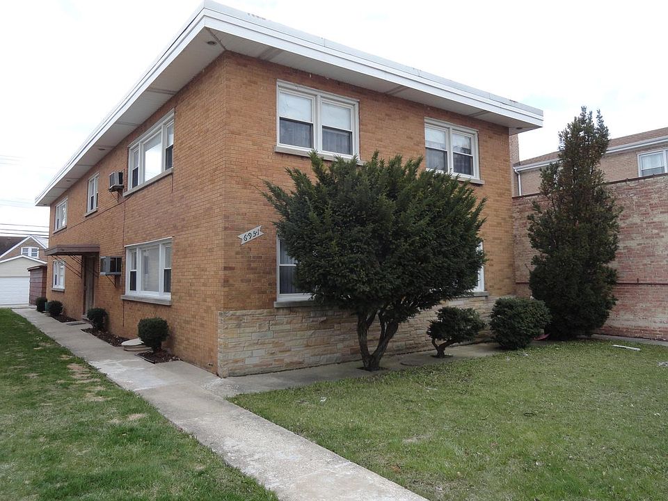 1st image of 6951 W Belmont Ave