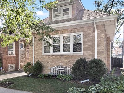 2739 W Farwell Ave, Chicago, IL, 60645