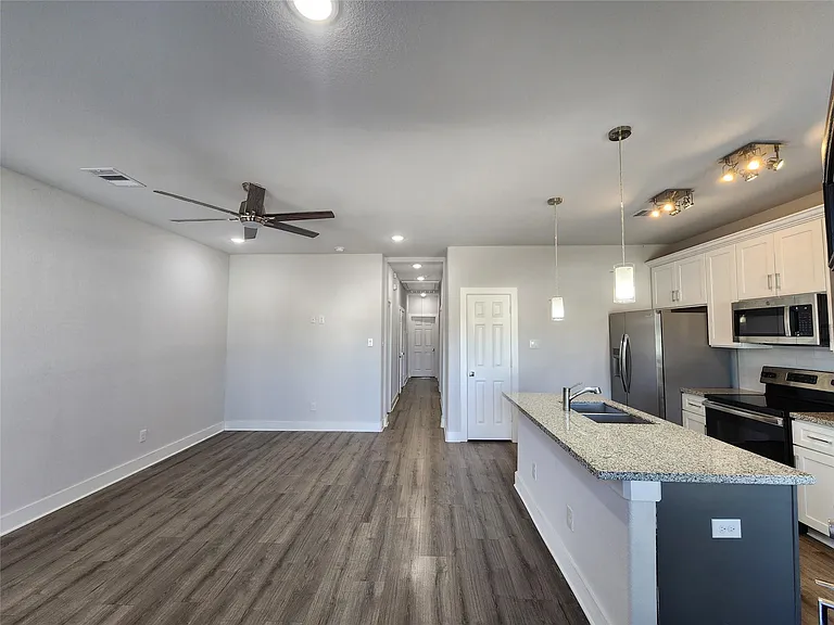 9710 Tuffly St #B — Photo 4